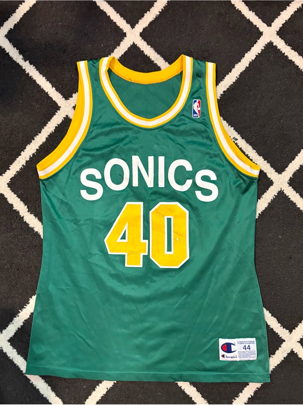 Vintage Champion Seattle SuperSonics Basketball Jersey